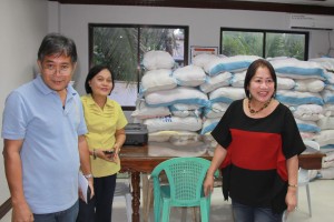 RD Brigoli graces the crisis intervention center of Surigao del Sur on her visit at the Pantawid Program Provincial Operations Office. With her is Efren Rivas, provincial administrator and May Navidad Salinas, provincial social welfare development officer.