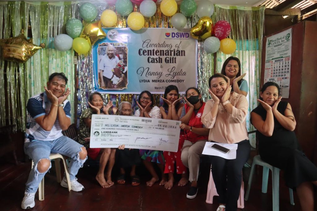 DSWD Caraga awards two Centenarians from SDS | DSWD Field Office CARAGA