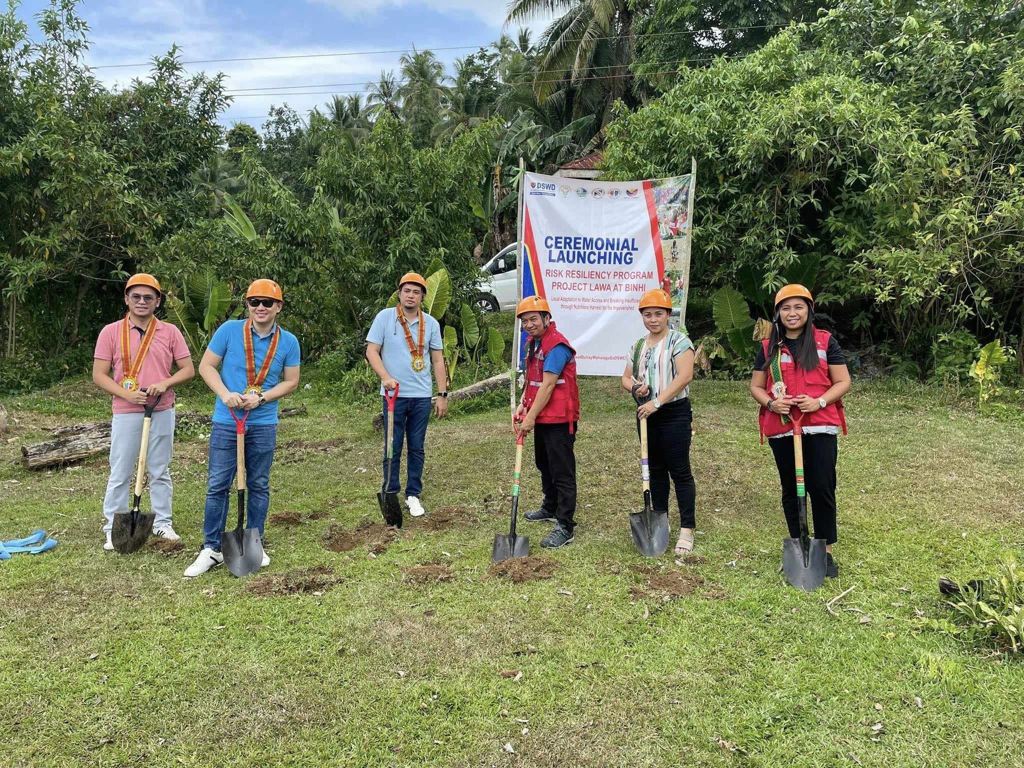 DSWD Caraga launches Project LAWA at BINHI in SurNor, Turns Over ...